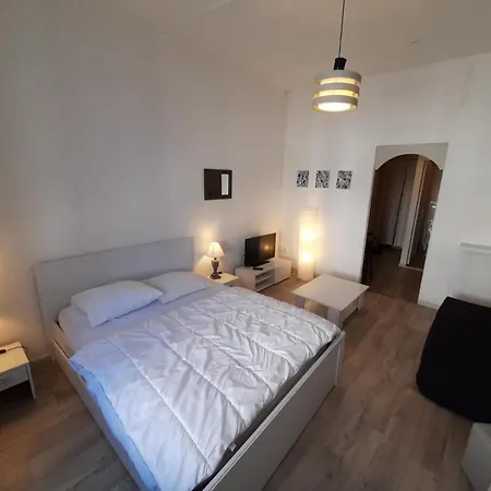 Meuble De Tourisme Sejour-la-roche Pasteur *